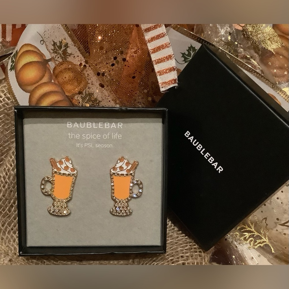 BAUBLEBAR🧡Pumpkin Spice Latte Earrings🧡New in Box, perfect fall earrings!